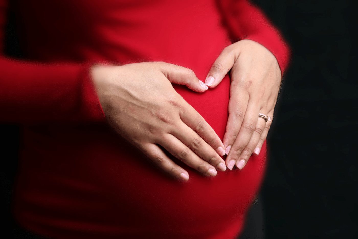 ماهي اعراض الحمل المبكر ، تأخر الدورة الشهرية ، ما هي علامات الحمل المبكر ؟