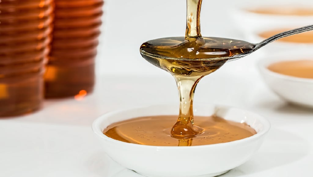 فوائد الثوم مع العسل وزيت الزيتون