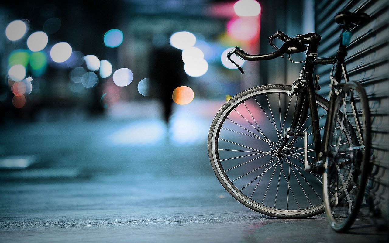 هل الدراجات الهوائية مفيدة لمرضى الديسك