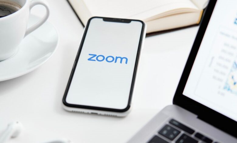 كيف افتح المايك في زوم طريقة تفعيل المايك في برنامج Zoom