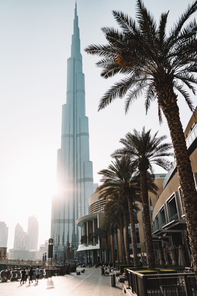 برج خليفة - أشهر المعالم السياحية في دبي