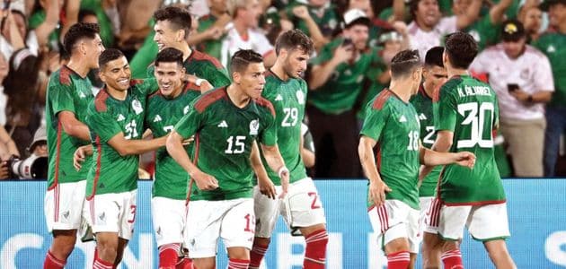 أعمار لاعبي المنتخب المكسيكي لكرة القدم في كأس العالم 2022