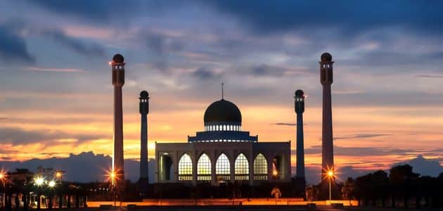 صفات مراقب المساجد